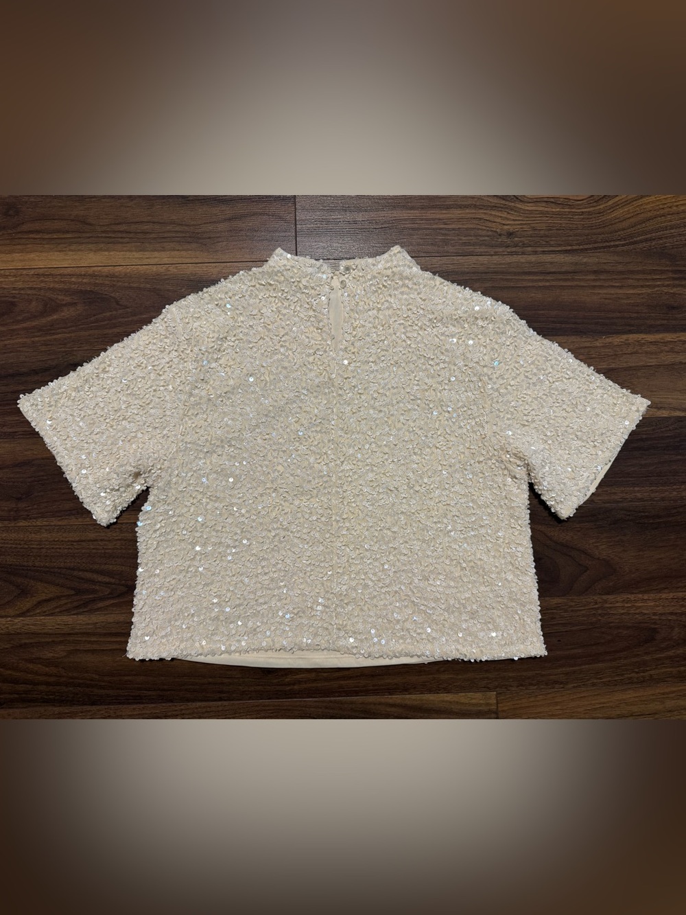 H&M women’s top with sequins (size M) - Picture 3 of 5